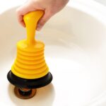 PlumbCraft Mini Drain Plunger - Image 4